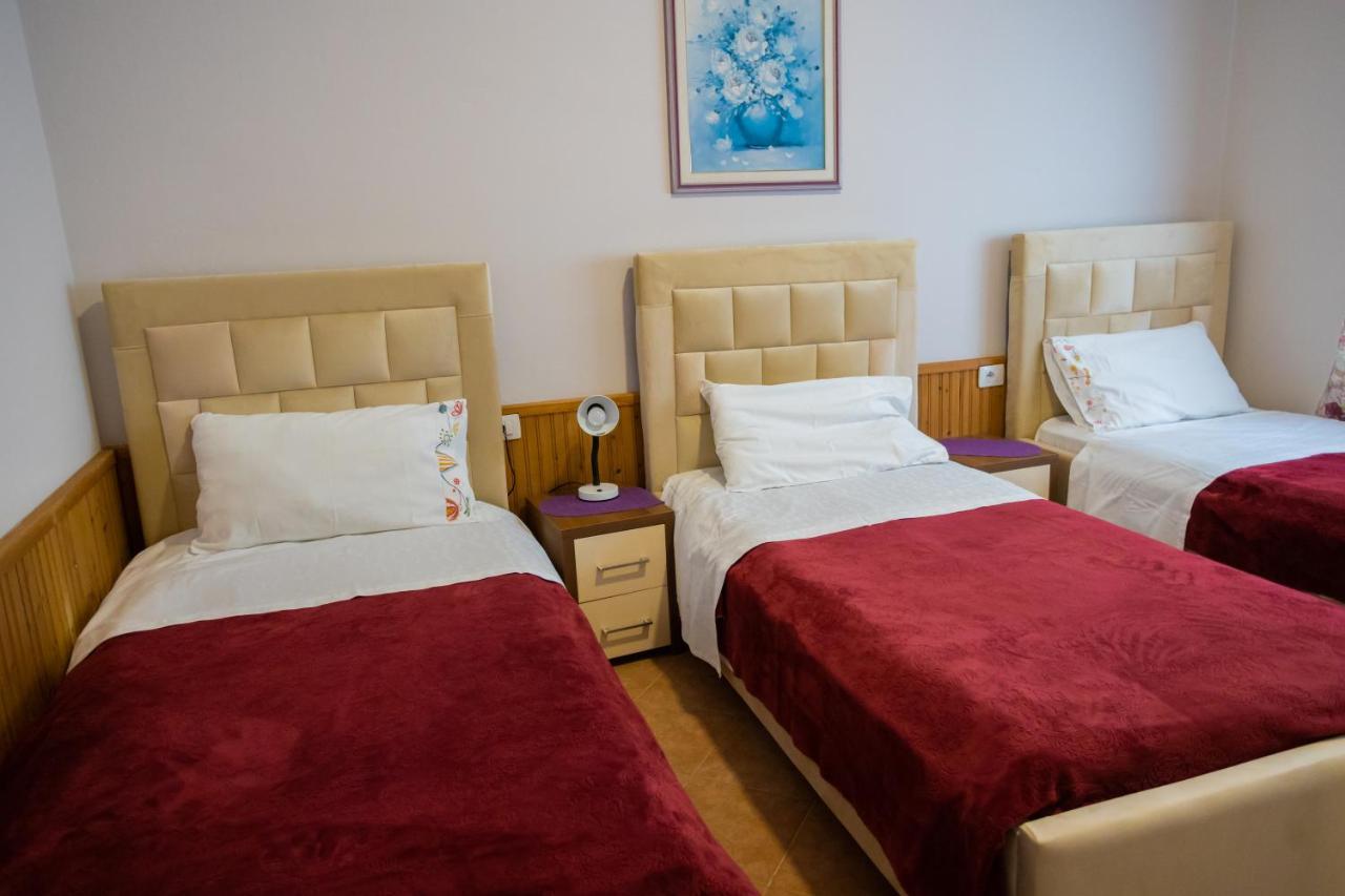 Vila Aulona Vlorë Εξωτερικό φωτογραφία