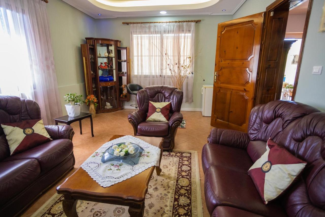 Vila Aulona Vlorë Εξωτερικό φωτογραφία